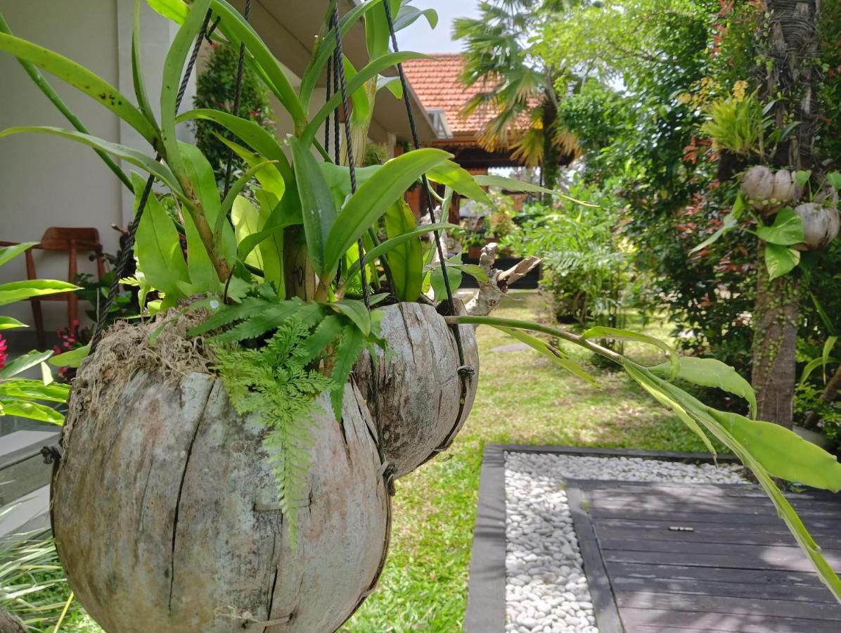Kama Ayu Bungalow Ubud  Exterior photo